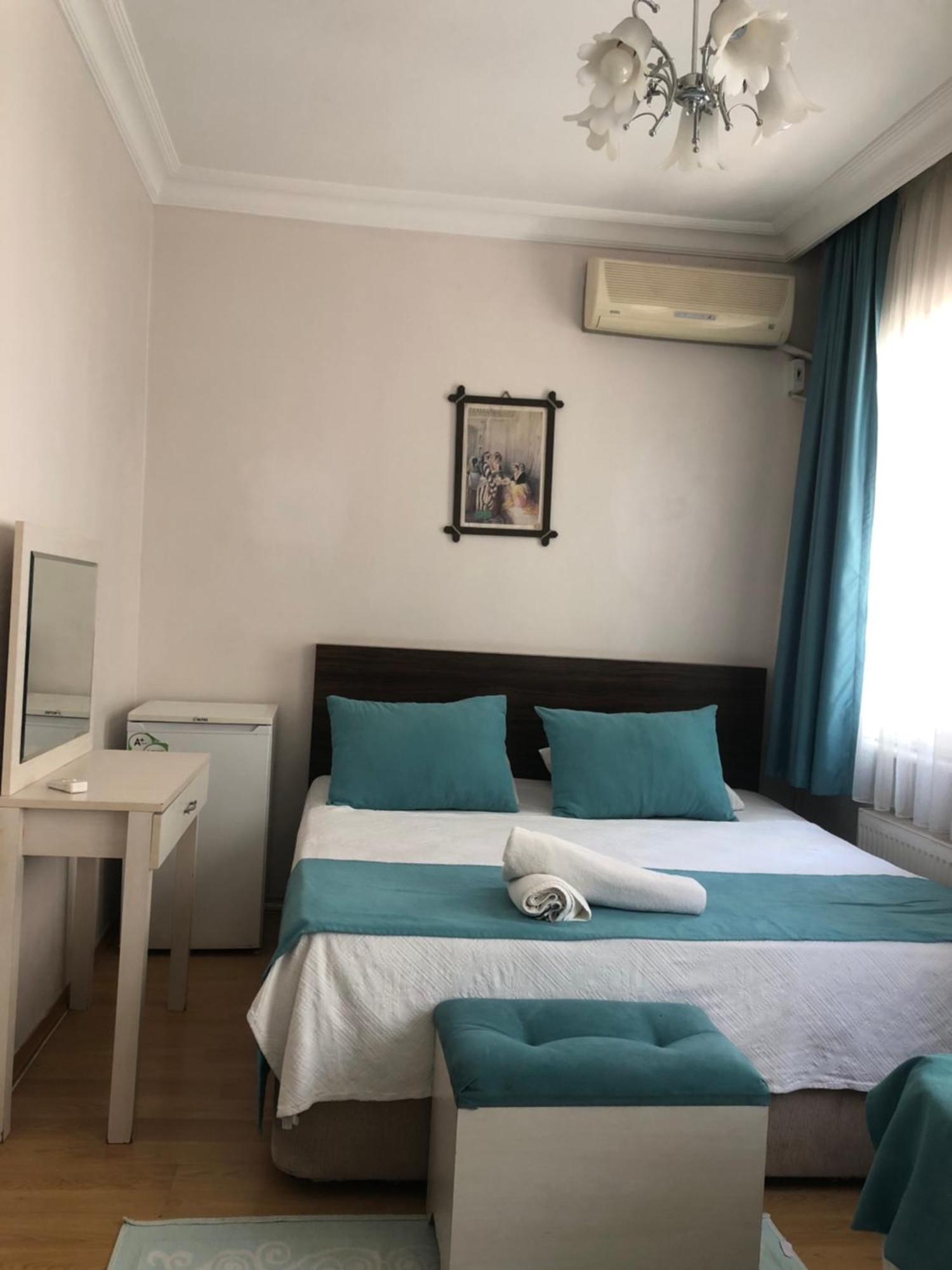 Hotel Bachos *
